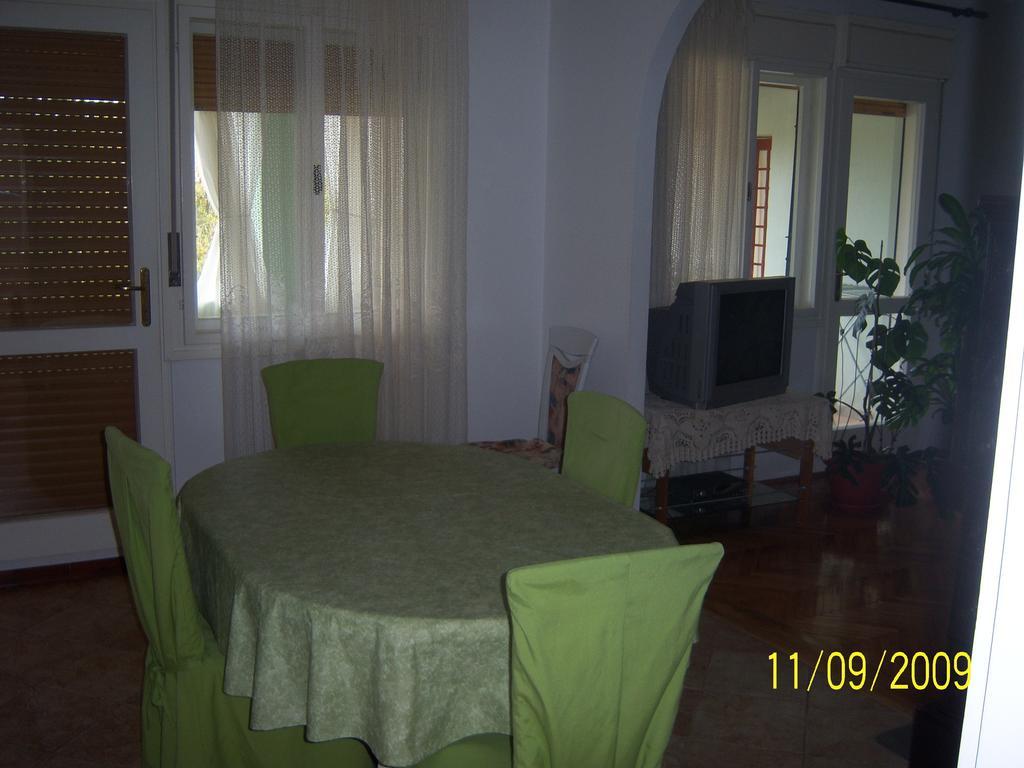Apartments Cerin Fazana Room photo